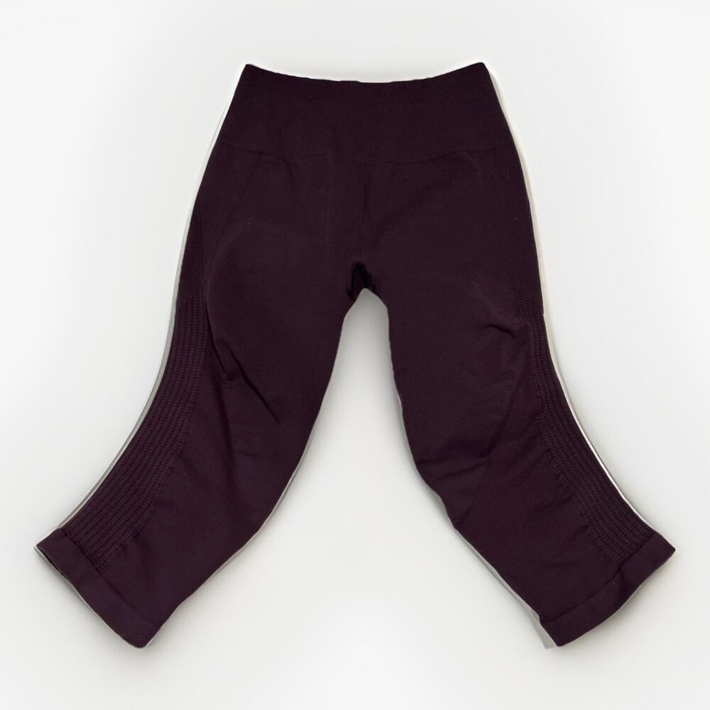 Lululemon Flow & Go Deep Zinfandel Crop Pant Size 8